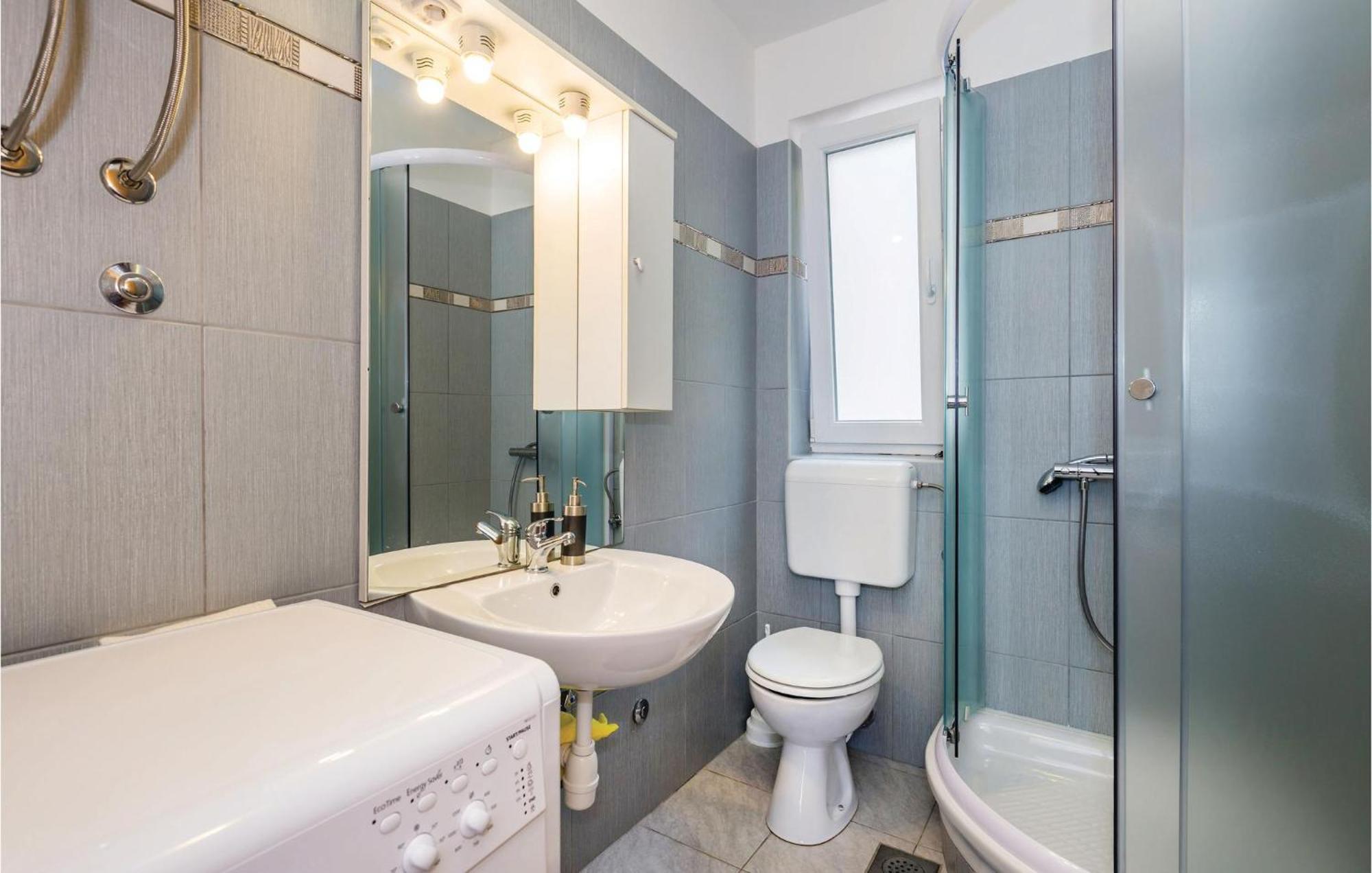 Stunning Apartment In Moscenicka Draga Bagian luar foto